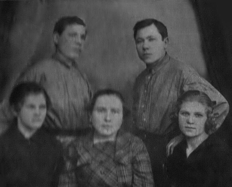 Василий и Иван Мартемьяновы. 1930-е