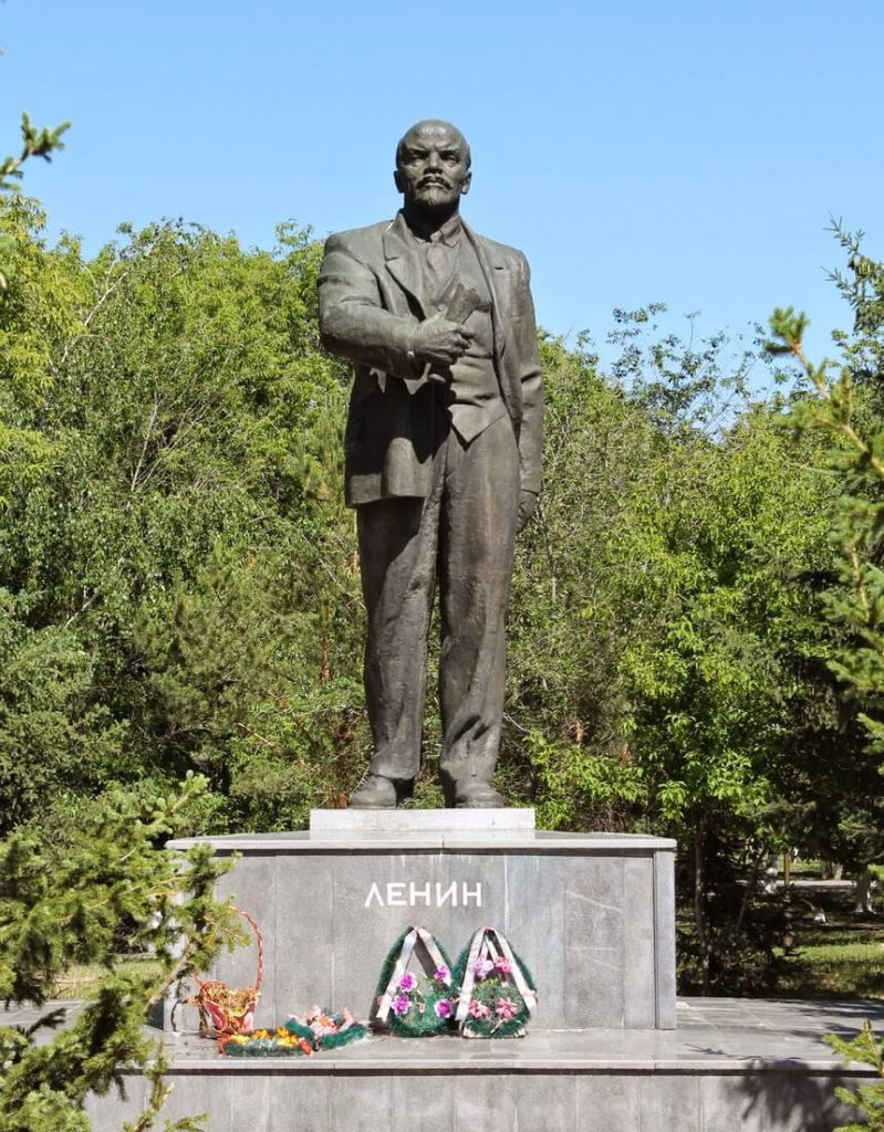 Ленин в парке 2014
