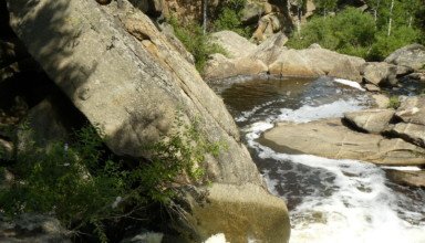 Зерендинский (Андреевский) (Ермаковский) водопад в Ульгулинском каньоне