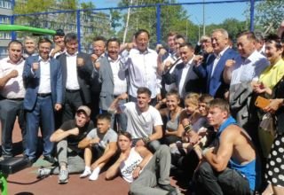 Посещение детско-спортивного комплекса от АО «Самрук-Казына» (сквер им. Тулегена Досмагамбетова, бывший сквер им. В.В.Куйбышева)