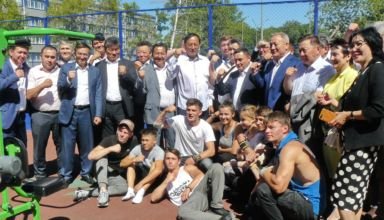 Посещение детско-спортивного комплекса от АО «Самрук-Казына» (сквер им. Тулегена Досмагамбетова, бывший сквер им. В.В.Куйбышева)