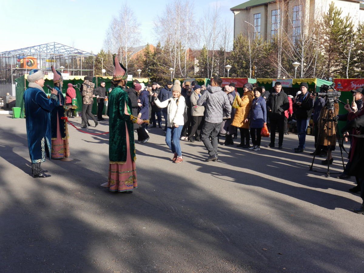 Altyn Fest в Боровом. Кокшетау Онлайн Осенний фестиваль и ярмарка в Боровом.