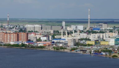 Район элеватора, рынок, берег озера. Вид с сопки. Кокшетау, 19 сентября 2008 и 12 мая 2020.