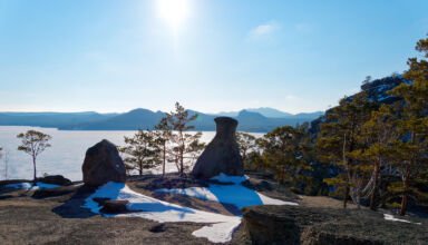 Озеро, скалы и чудеса природы вокруг Болектау.