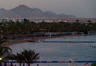 Египет. Sharm-El-Sheikh, Naama Bay. Дневная и ночная жизнь.