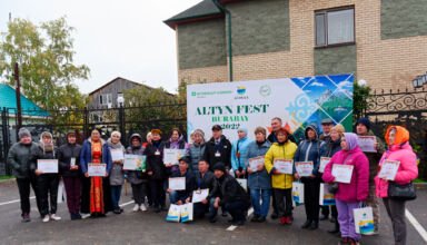Третья часть альбома с фестиваля Altyn Fest Burabay, посвящённому Всемирному дню туризма. Торжественные награждения участников и победителей фестиваля Батырхановым Шынарбеком Беркутбаевичем.