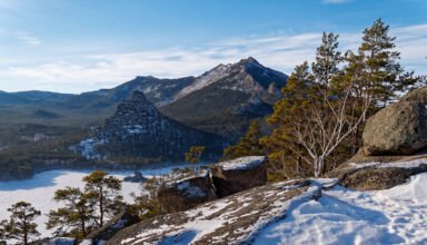 Январские открытки со скалы Болектау. Голубой залив, Жумбактас (Сфинкс), Окжетпес, Боровское озеро Аулиеколь, Большое Чебачье озеро.