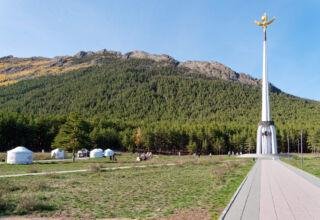 Немного открыток с поляны Абылай хана. 3 октября 2023.