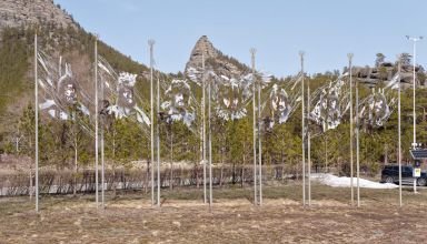 Немного открыток с поляны Абылай хана и Голубого залива. Тает снег, тепло, тихо. 5 апреля 2024.