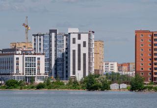 Немного картинок через озеро. 19 июня 2024