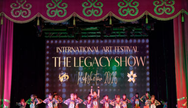 Фестиваль "The Legacy Show 2026". (2) Хореография. Кокшетау Онлайн. 7 февраля 2026 в ДК "Достар" г.Кокшетау состоялся международный фестиваль детского творчества The Legacy Show. Полный аншлаг. Очень большой фоторепортаж с очень большого фестиваля, который проходил в два этапа - не помещались все желающие в зал. Во второй части выступления танцевальных коллективов. Динамика, буйство цвета и эмоций. Портреты участников и гостей фестиваля. Организатор: Мубараков Айдар Абельханович, • лидер Хип-Хоп культуры Акмолинской области, • руководитель студии танцев «The Legacy Show», • руководитель Акмолинского областного филиала Республиканского общественного объединения «Национальный Союз Развития Танцевального Спорта», • руководитель «Федерация Спортивного Танца Акмолинской области», • Магистр педагогических наук Российской Федерации • Магистр искусствоведческих наук Республики Казахстан. 7 февраля 2026