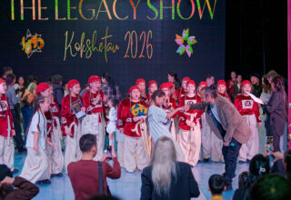 7 февраля 2026 в ДК "Достар" г.Кокшетау состоялся международный фестиваль детского творчества The Legacy Show. Полный аншлаг. Очень большой фоторепортаж с очень большого фестиваля, который проходил в два этапа - не помещались все желающие в зал. В четвёртой части торжественное награждение участников и победителей фестиваля. 7 февраля 2026 Организатор: Мубараков Айдар Абельханович, • лидер Хип-Хоп культуры Акмолинской области, • руководитель студии танцев «The Legacy Show», • руководитель Акмолинского областного филиала Республиканского общественного объединения «Национальный Союз Развития Танцевального Спорта», • руководитель «Федерация Спортивного Танца Акмолинской области», • Магистр педагогических наук Российской Федерации • Магистр искусствоведческих наук Республики Казахстан.