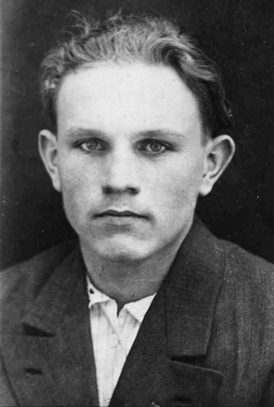 Виктор Третьякевич (9.09.1924 – 15.01.1943) - один из организаторов «Молодой гвардии». Фото из интернет.